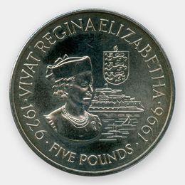 70 лет Королевы Елизаветы II 5 фунтов 1996 Гернси (сост. UNC)