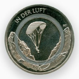 В полете. Парапланеризм 10 евро 2019 Германия (A)