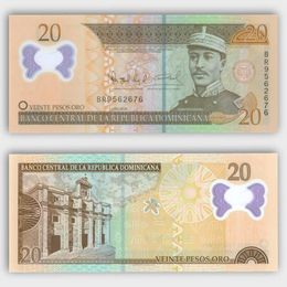 Банкнота 20 песо 2009 Доминиканская республика сост. UNC
